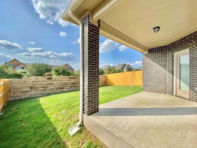 Photo - 1837 Bonham Ln