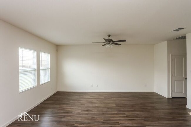 Photo - 6129 Harrah Ln