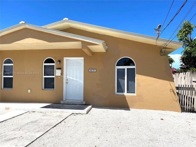 Photo - 3621 SW 4th St Unit 3621
