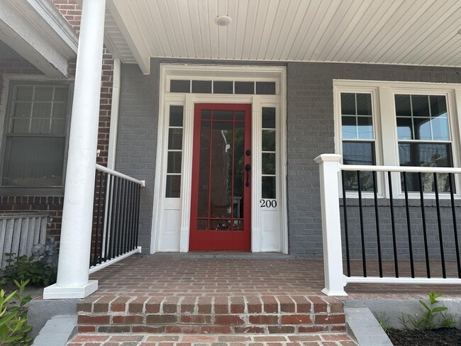 Photo - 200 S Addison St