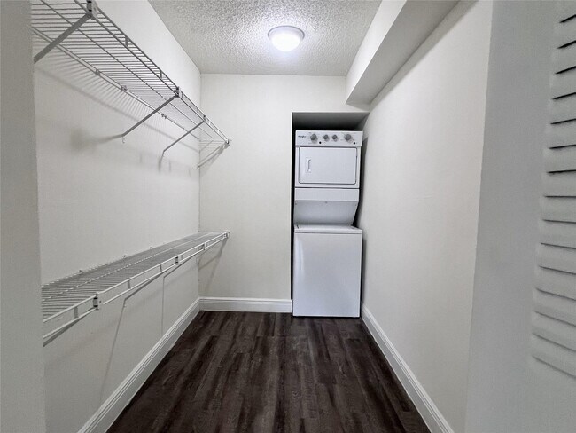 Photo - 18335 NW 68th Ave Unit 700-515