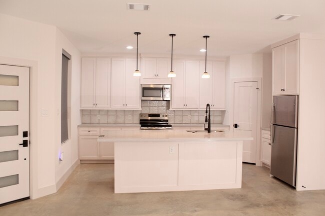 Photo - 12204 Hairston Cir Unit A