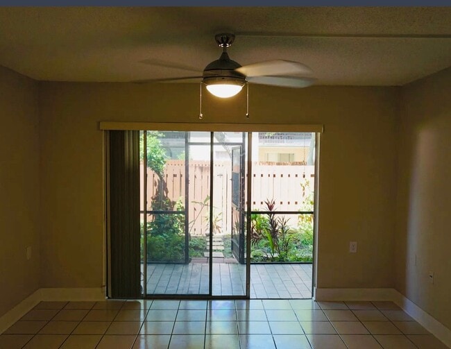 Photo - 11285 N Kendall Dr Unit L-105