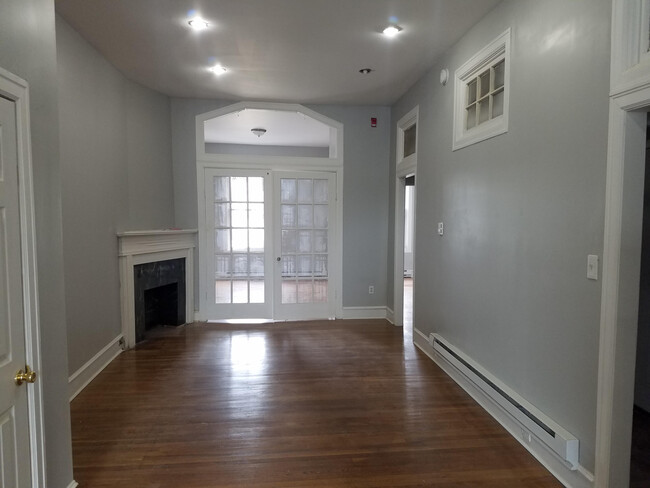 Living Room - 4938-2 Germantown Ave Apartments Unit Secondfloor