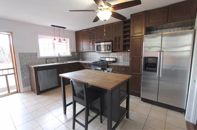 Photo - 38 Harvey St