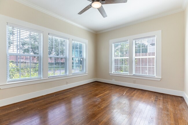 Photo - 1808 Wheeler Ave Unit 1