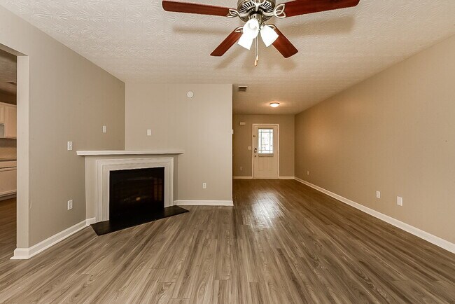 Photo - 1426 Persimmon Trace