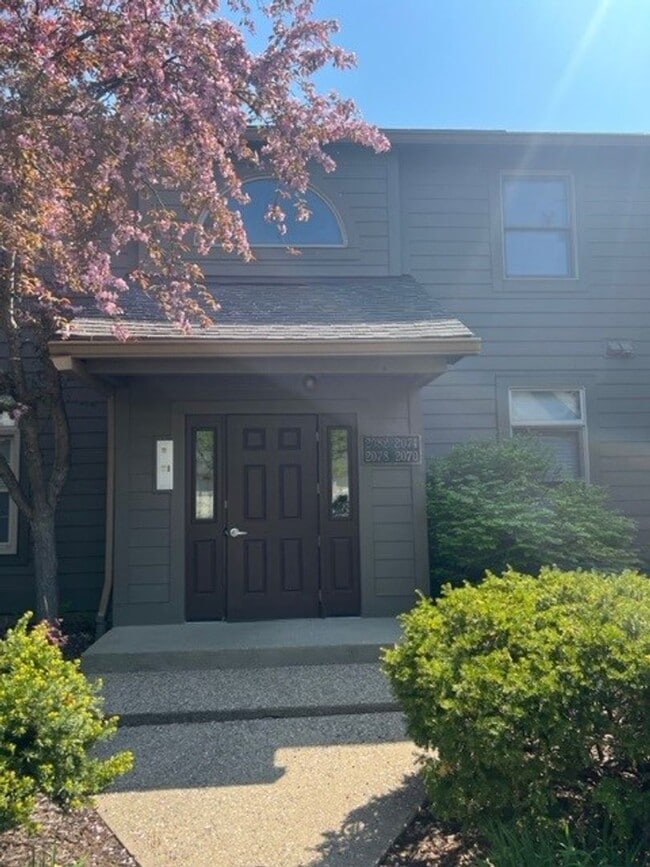 Photo - 2074 Bent Trail Ct Unit 1