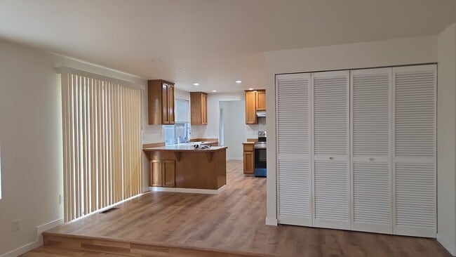 Photo - 10242 Ashley Cir NW
