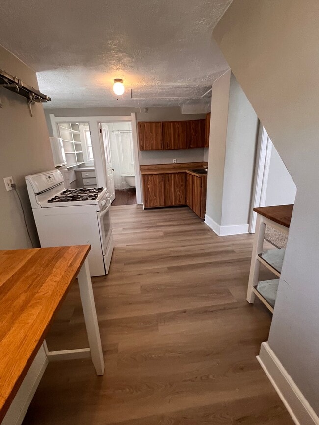 Photo - 613-613 N 64th St Unidad 613