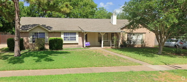 Building Photo - 3830 Westheimer Pl Dr Rental