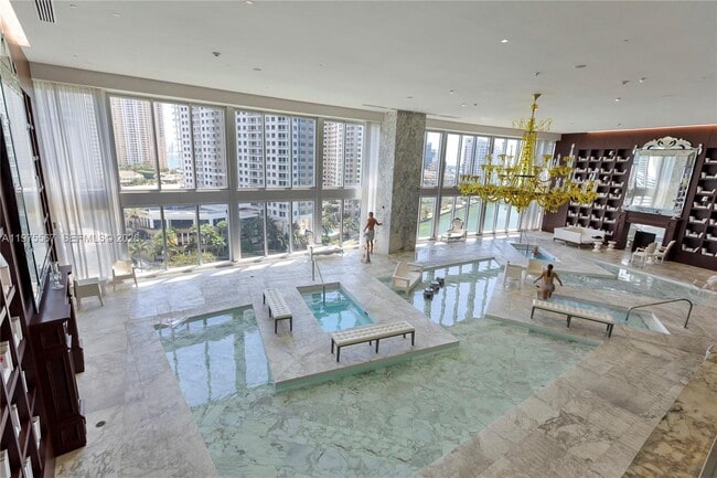 Photo - 475 Brickell Ave Unit 1010