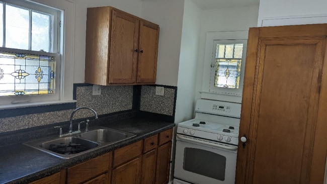 Photo - 1918 N Carolina St