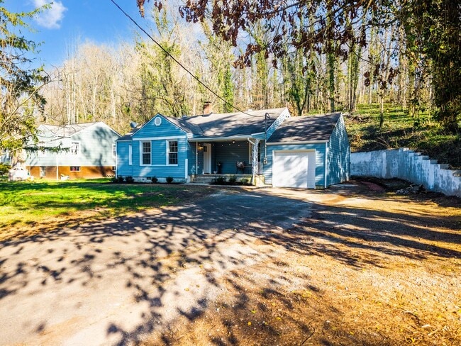 Photo - Knoxville 37920 - 3 bedroom 2 bath - call Tiana Winter 865-297-2451