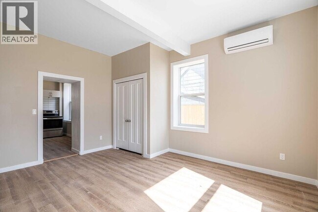 Photo - 131 Margaret Ave