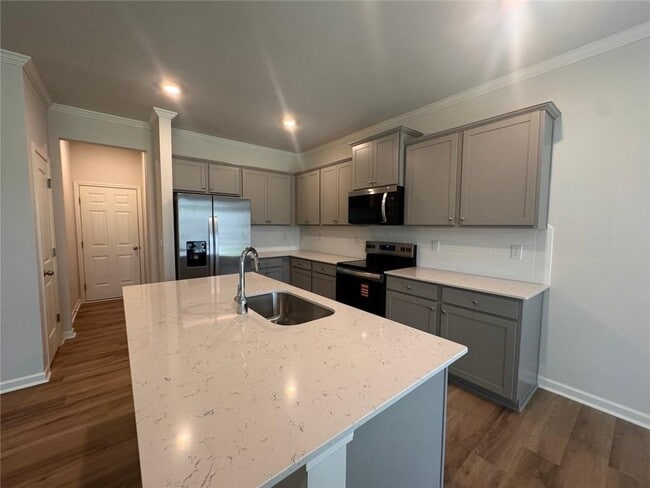 22 Berryville Dr