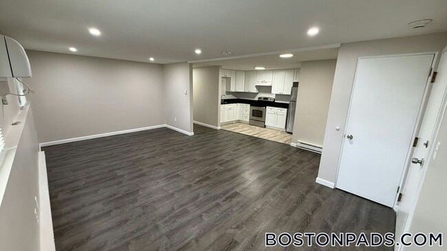 Photo - 310 Thompson Rd Unidad 111