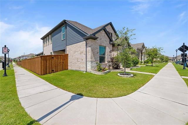 12405 Iveson Dr