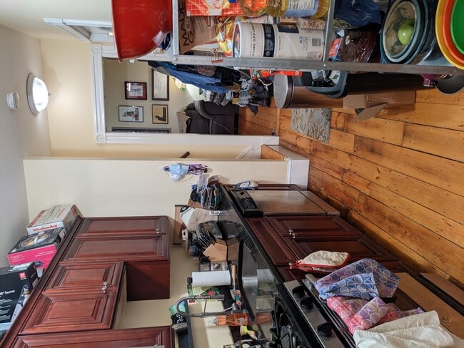 Photo - 6 White Street Pl Unidad R