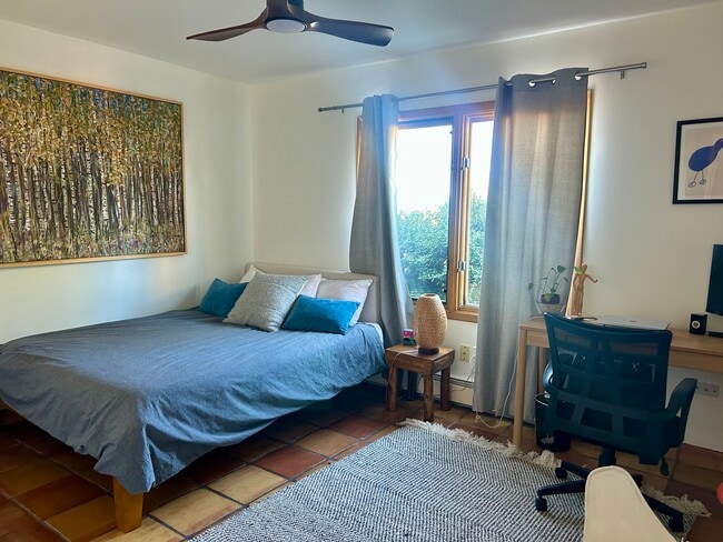 Photo - 2831 Plaza Verde