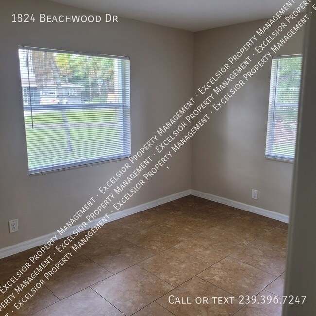 Photo - 1824 Beachwood Dr