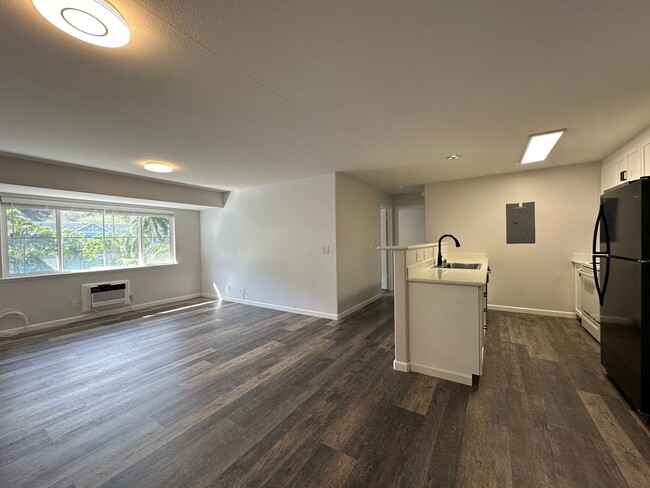 Experience Modern Comfort and great Views ... - Experience Modern Comfort and great Views ... Townhome