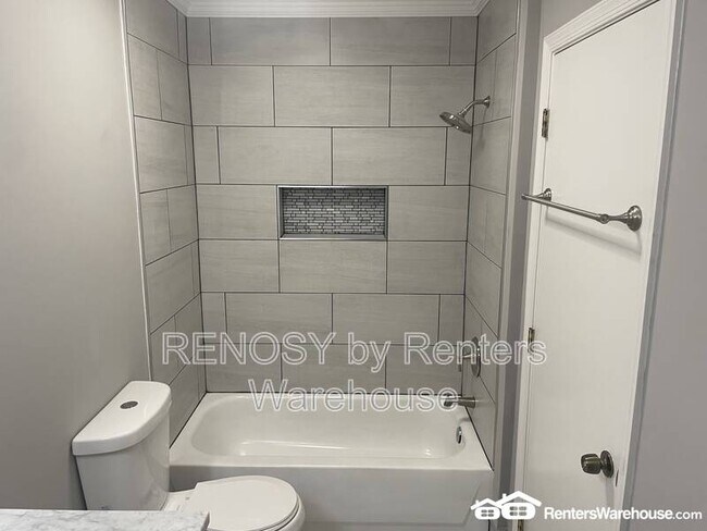 Photo - 34 N Spring St
