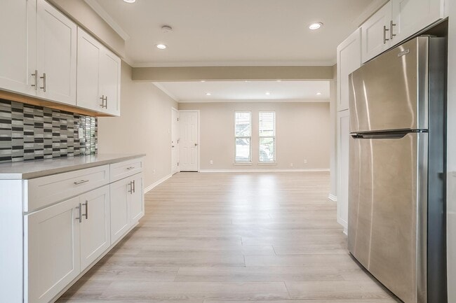 Photo - 5076 Matilda St Unit 127