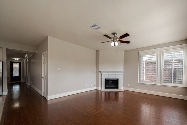 Photo - 11223 Switchgrass Ln