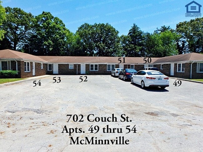 Photo - 702 Couch St