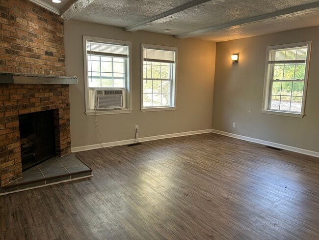 Photo - 2819 McKinley Rd