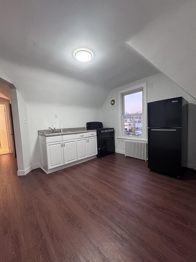 Photo - 510 Shaler Blvd Unit 3