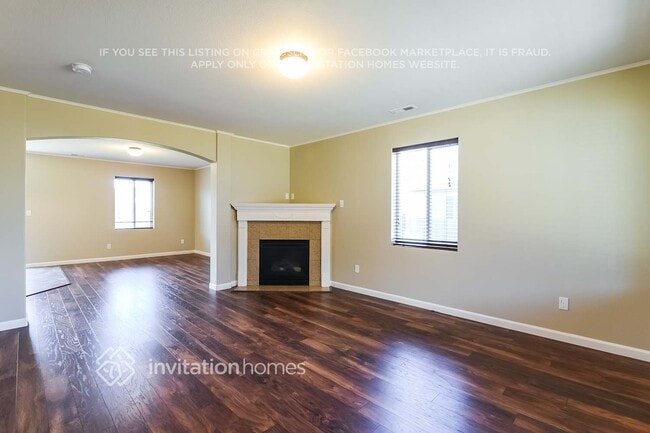 Photo - 1319 Daffodil Ave NE