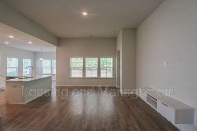 Photo - 150 Daniels Creek Cir