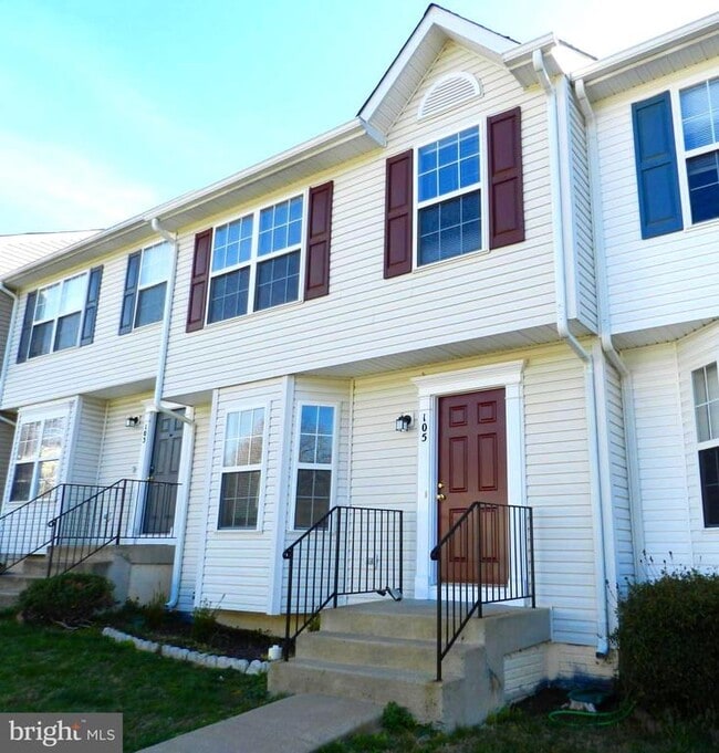 Building Photo - 105 Merrill Ct