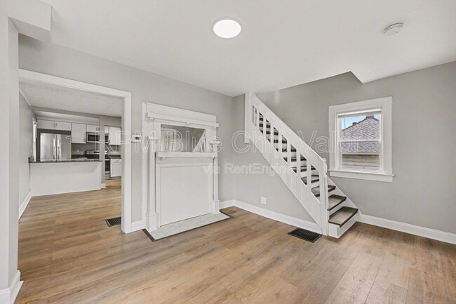 Photo - 1710 Lawn Ave