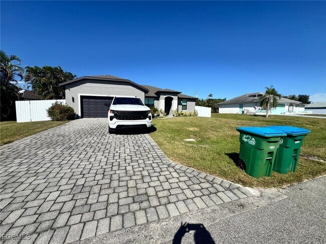 Photo - 209 SE 26th Terrace