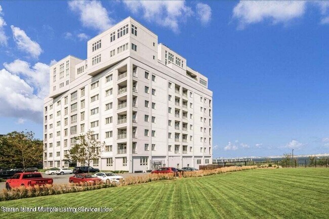 Photo - 90 Bay Street Landing