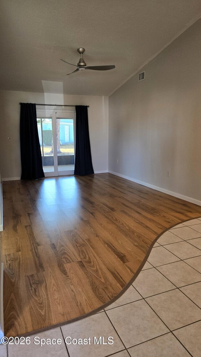 Photo - 1731 Bluebird Ct