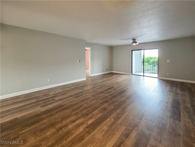 Photo - 4371 Bay Beach Ln Unit 313