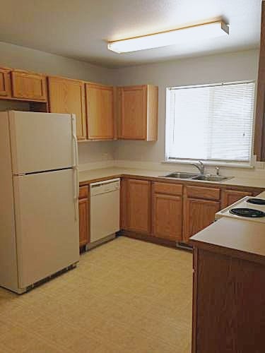 Photo - 1162 Dogwood Cir