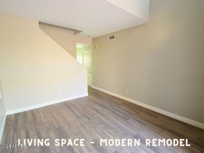 Photo - 1023 W Janice Dr