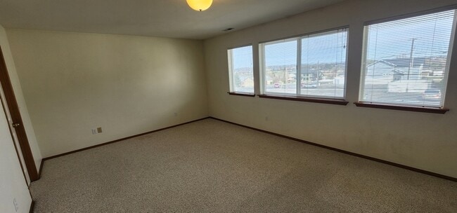 Photo - 1326 S Skyline Dr