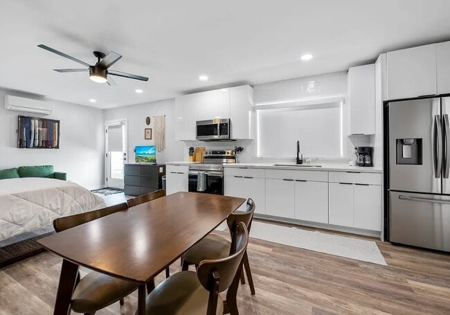 Photo - 527 Iliaina St