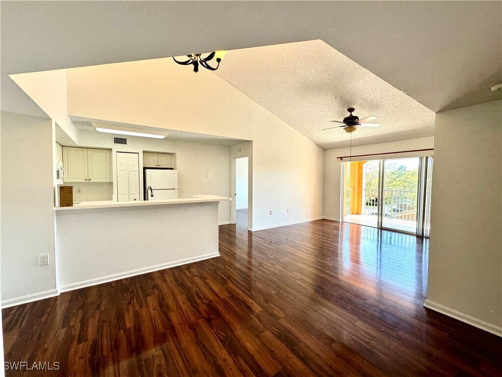 Photo - 1220 Wildwood Lakes Blvd Condo Unit 305