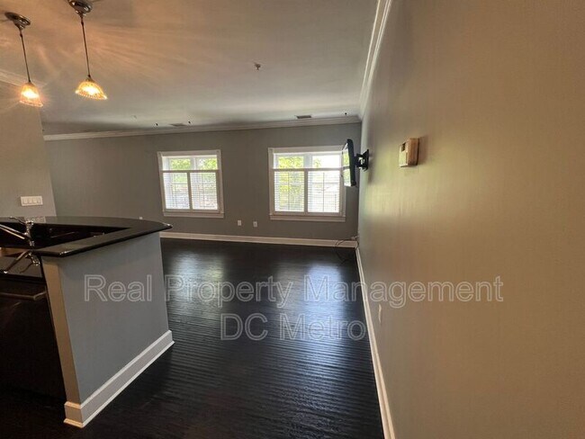 401 13th St NE Unidad 208