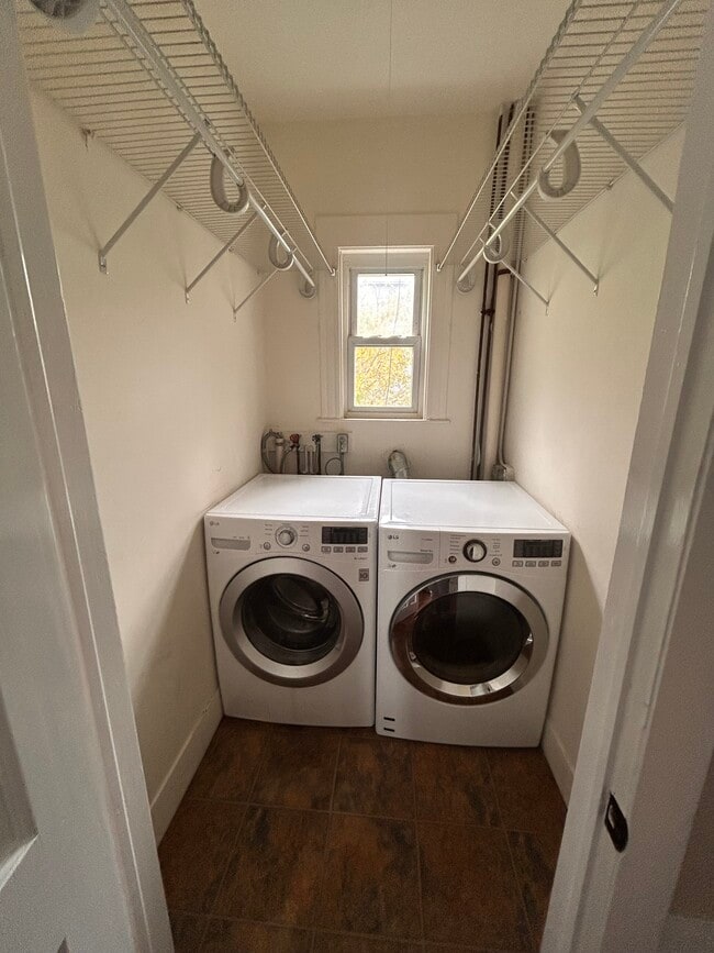Washer & Dryer in Unit - 422 Trapelo Rd Unit Floor 2