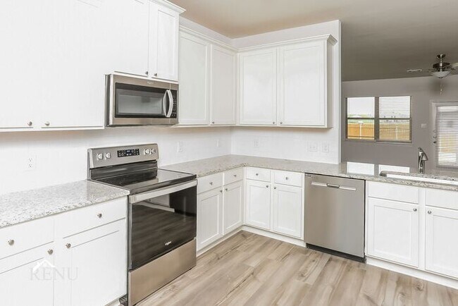 Photo - 1004 Wheatfield Ln