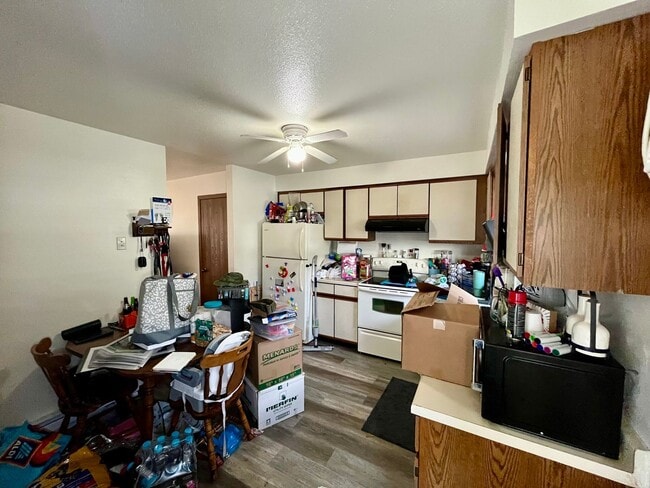 Photo - 602 Hollywood Dr Unit 4