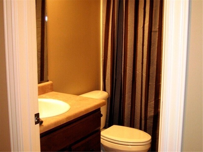 Photo - 3765 W 1850 N